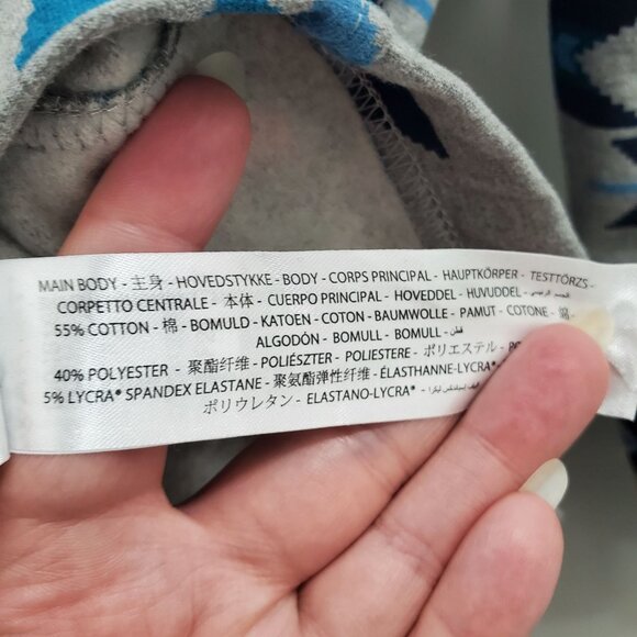 Ariat R.E.A.L Women's Gray Blue Southwestern Navajo Soft 1/4 Button Pullover M - Picture 6 of 7